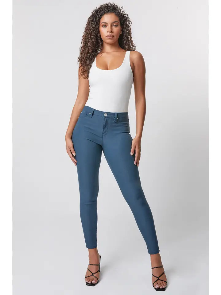 Junior Hyperstretch Mid-Rise Skinny Jean